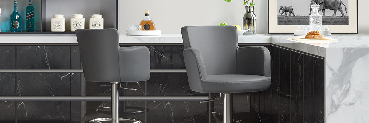 Bar Stools With Arms