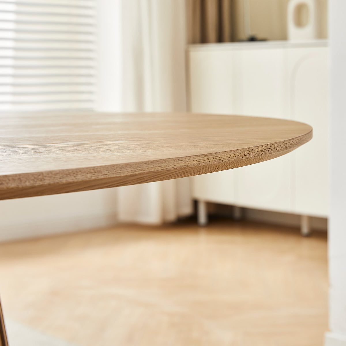 Cuba 120cm Round Dining Table Oak