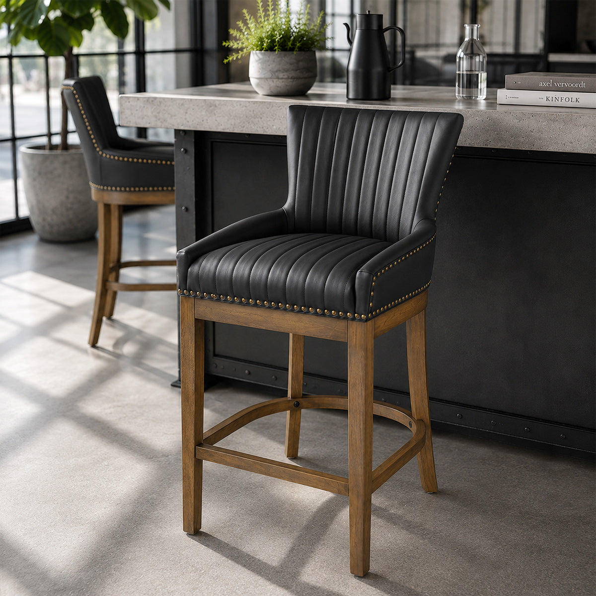 Chiltern Oak Bar Stool Black Leather