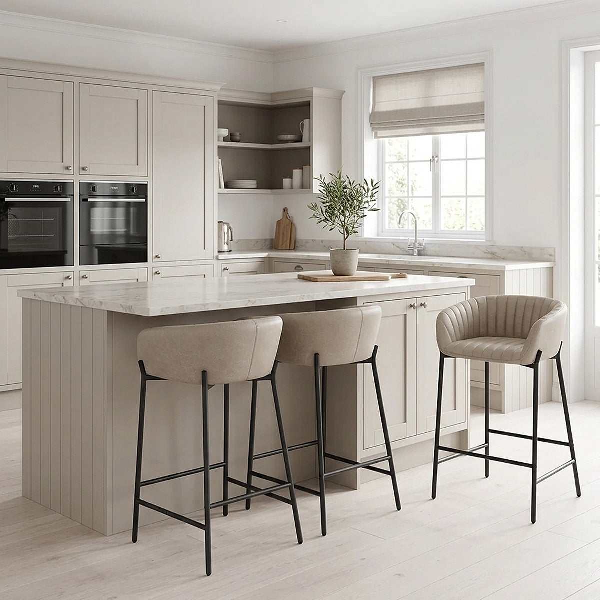 Cub Bar Stool Antique Taupe