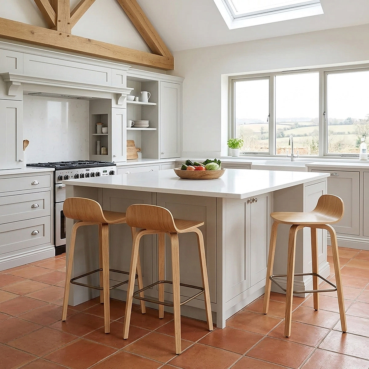 Curve Bar Stool Polished Oak