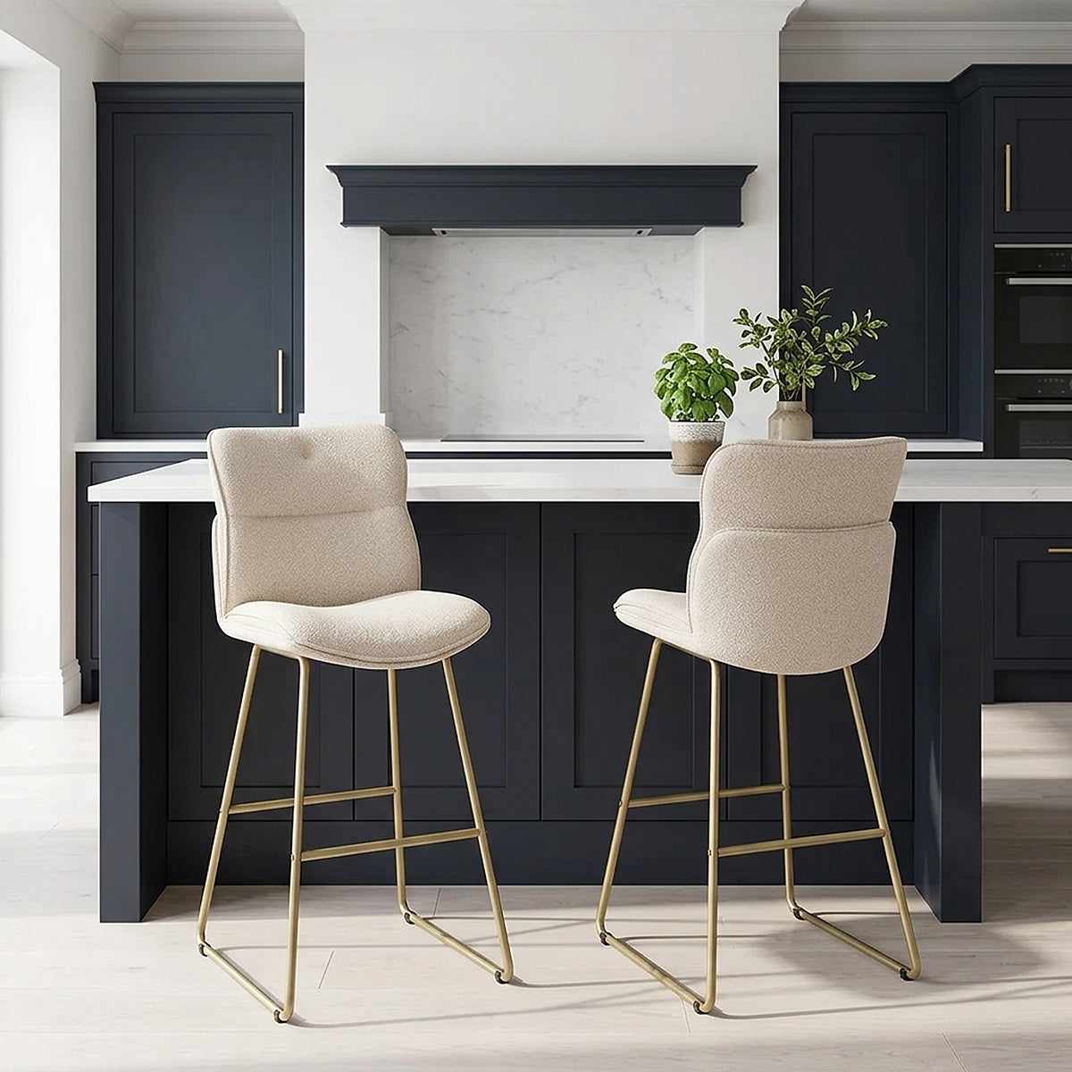 Finley Gold Stool Champagne Boucle