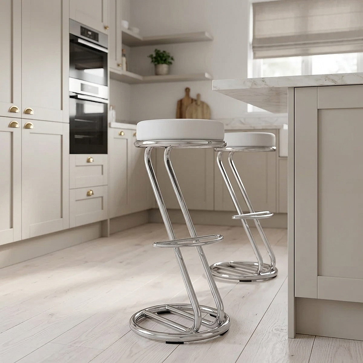 High Zed Bar Stool White