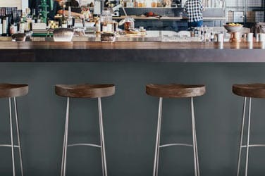 <a href="https://www.atlanticshopping.co.uk/bar-stools/commercial-bar-stools/">Commercial Bar Stools</a>