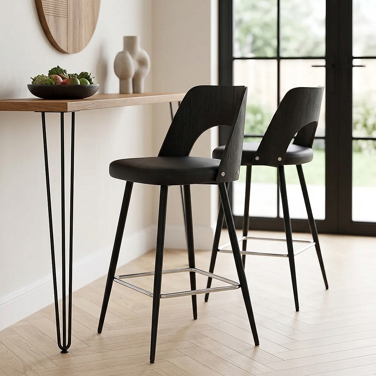 Leo Bar Stool Black Wood & Black