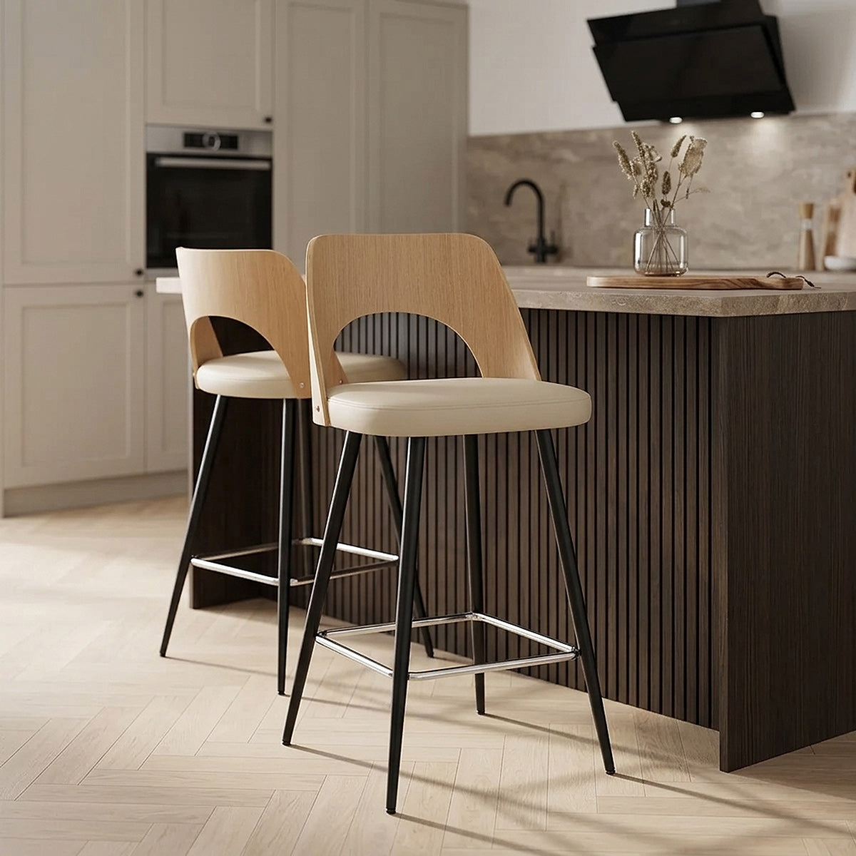 Leo Bar Stool Oak & Cream