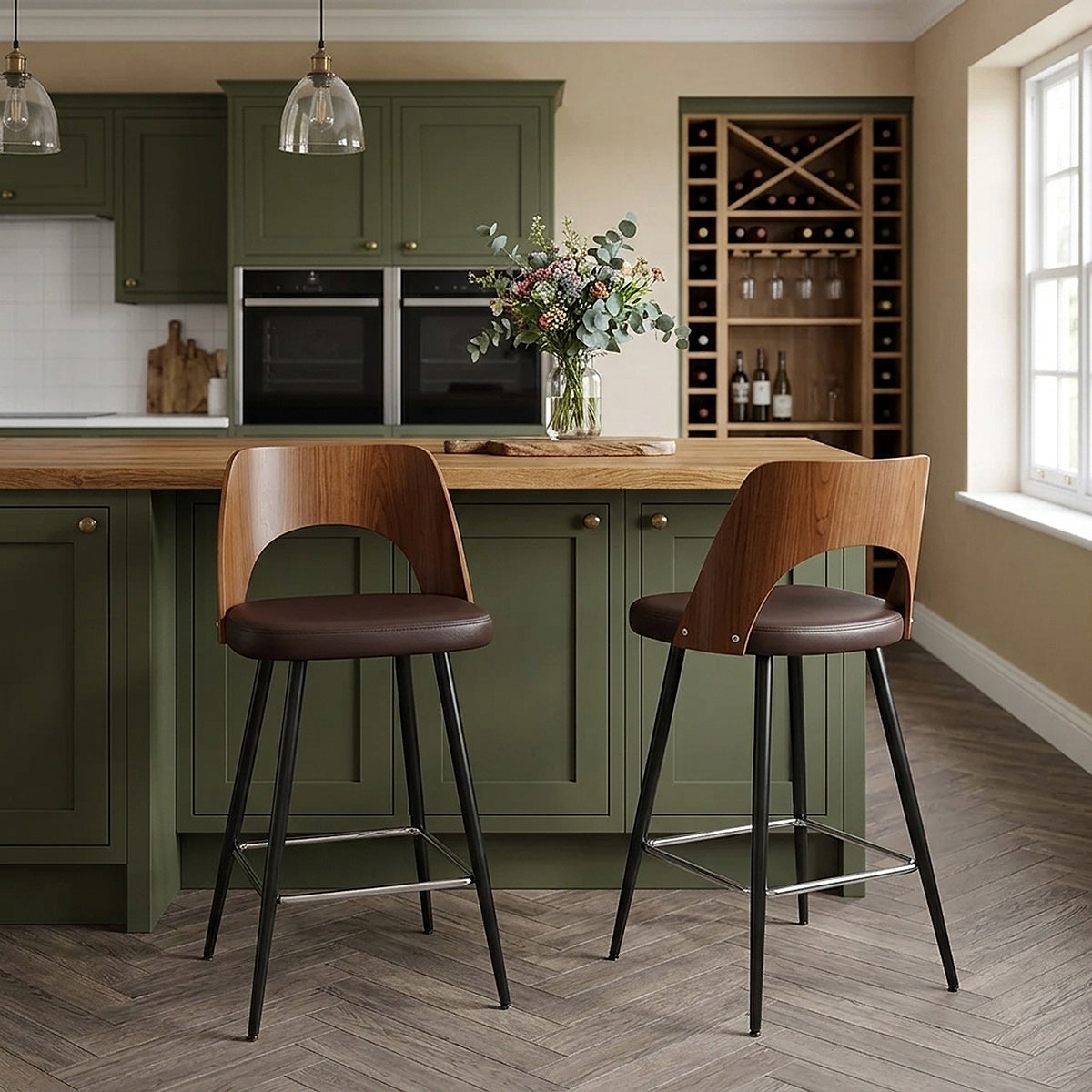 Leo Bar Stool Walnut & Brown