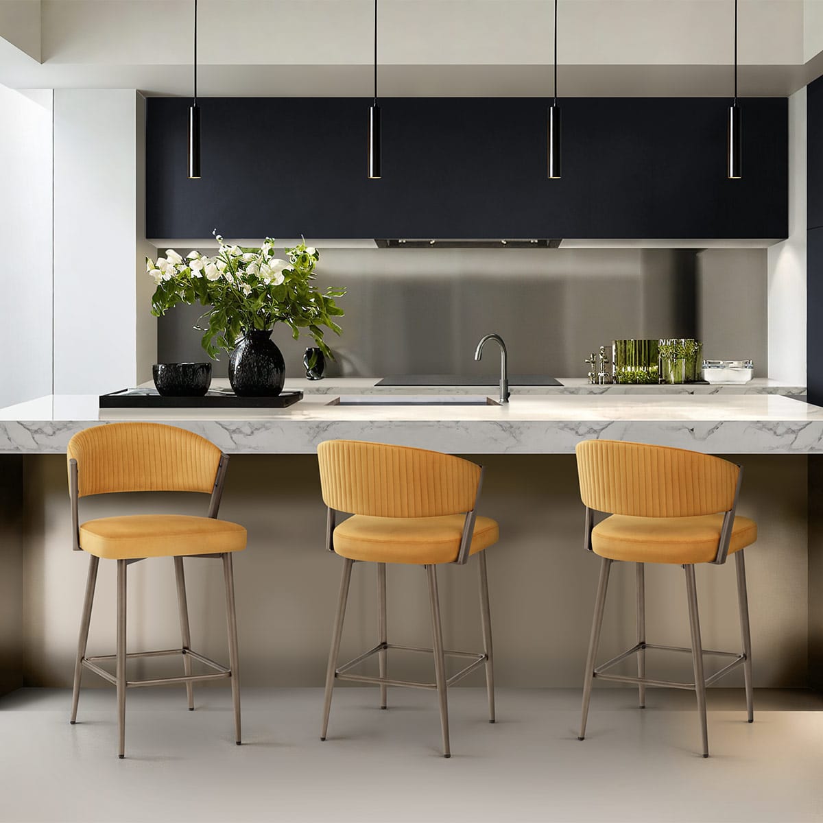 Lusso Bar Stool Gold Velvet