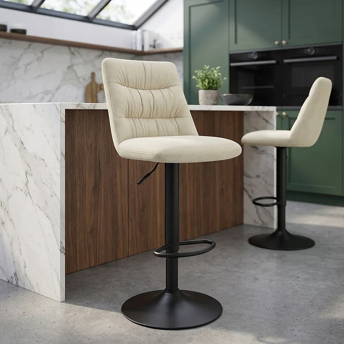 Mechu Bar Stool Cream Velvet