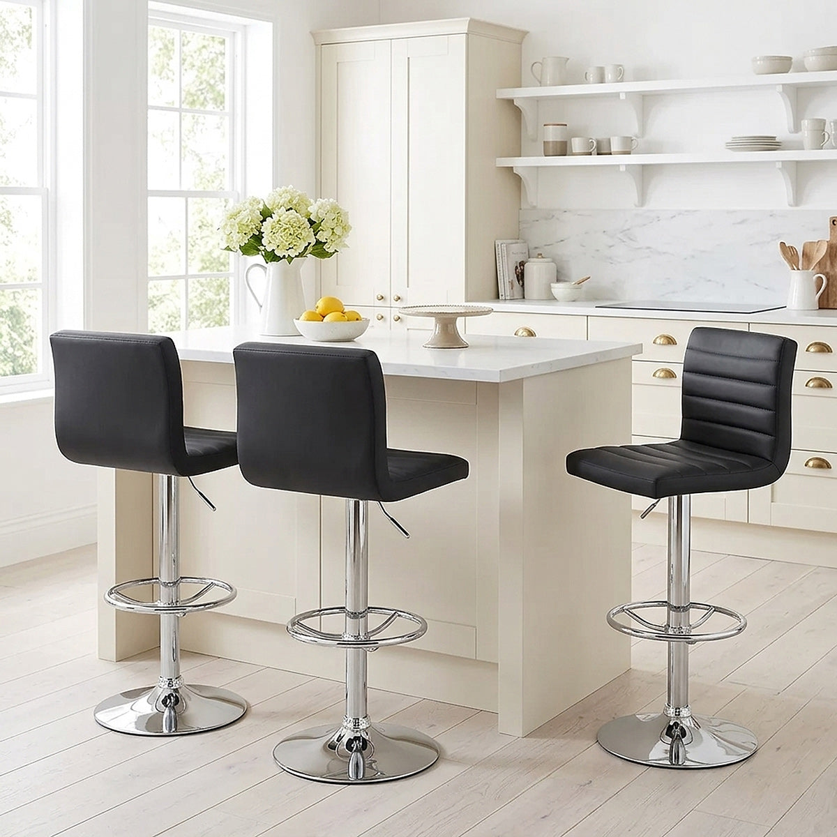 Mint Bar Stool Black