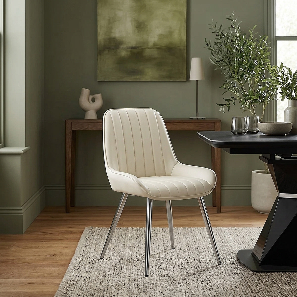 Mustang Chrome Chair Antique Cream