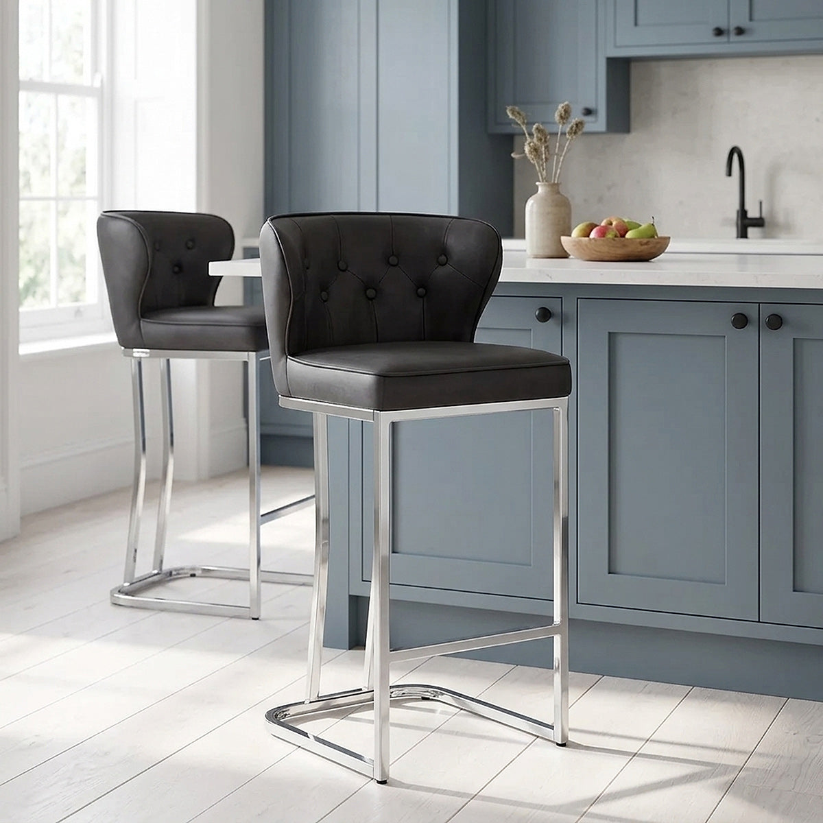 Oregon Bar Stool Antique Dark Grey