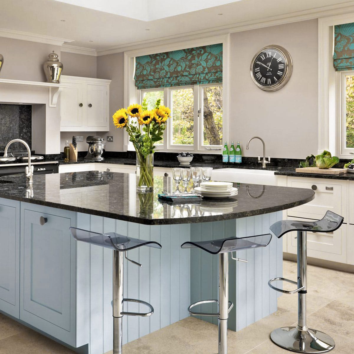 Shimmer Translucent Stool Smoked