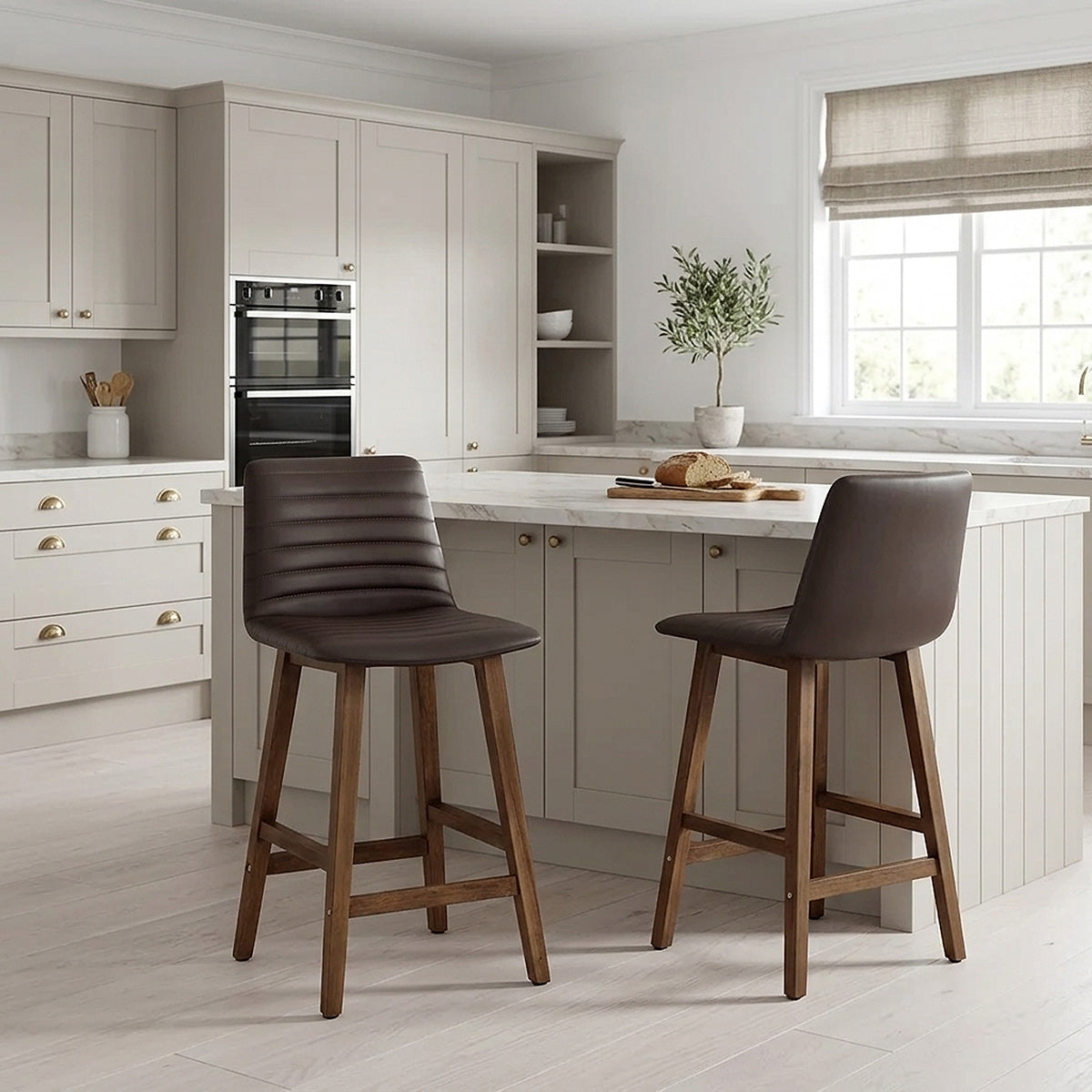 Spritz Wooden Stool Brown