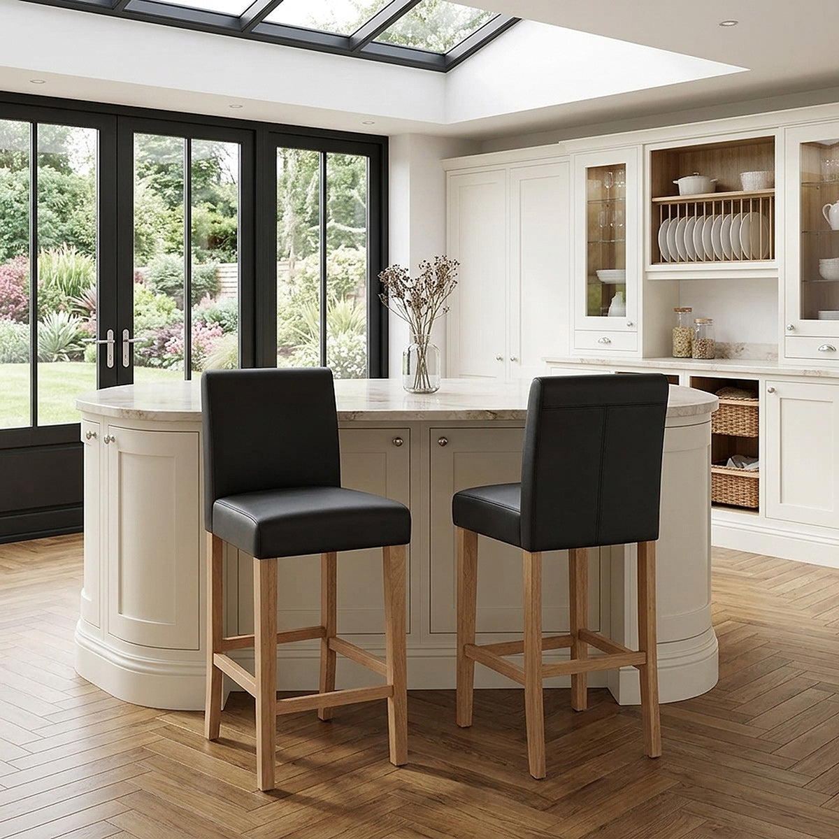 Tetbury Oak Bar Stool Black Leather