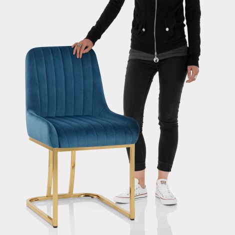 Paget Chair Blue Velvet Features Image