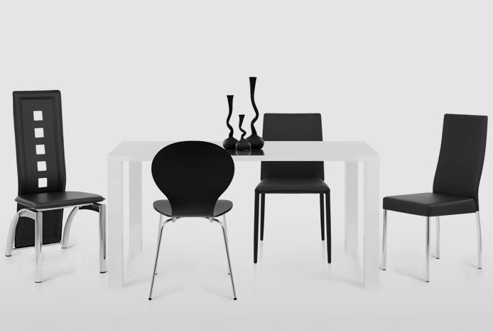 Different Dining Chairs In The Same Colou