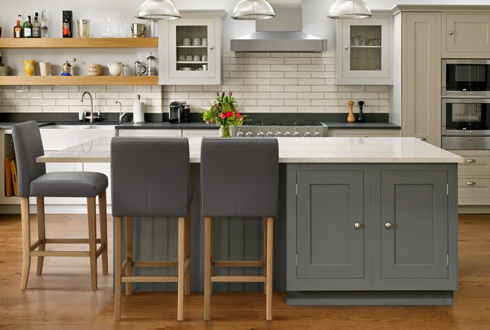 Tetbury Oak Stools in Country Kitchen