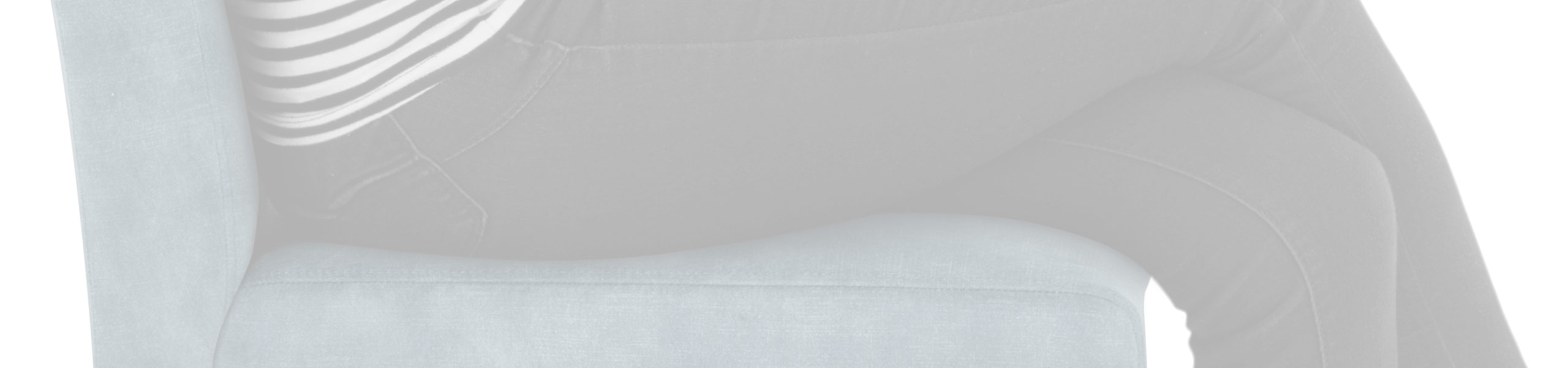 Banbury Oak Dining Chair Blue Velvet Review Banner
