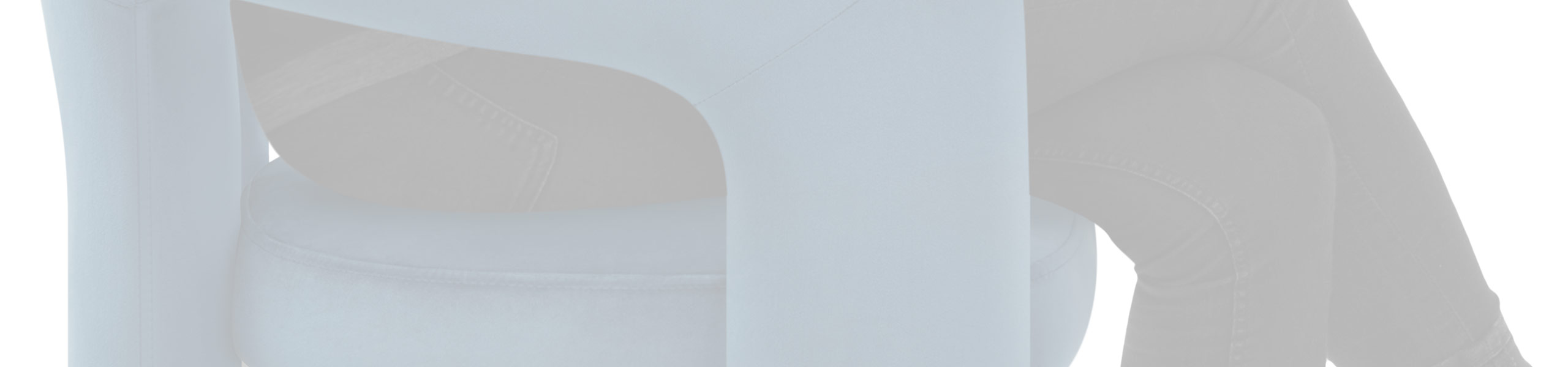 Bubble Chair Blue Velvet Review Banner