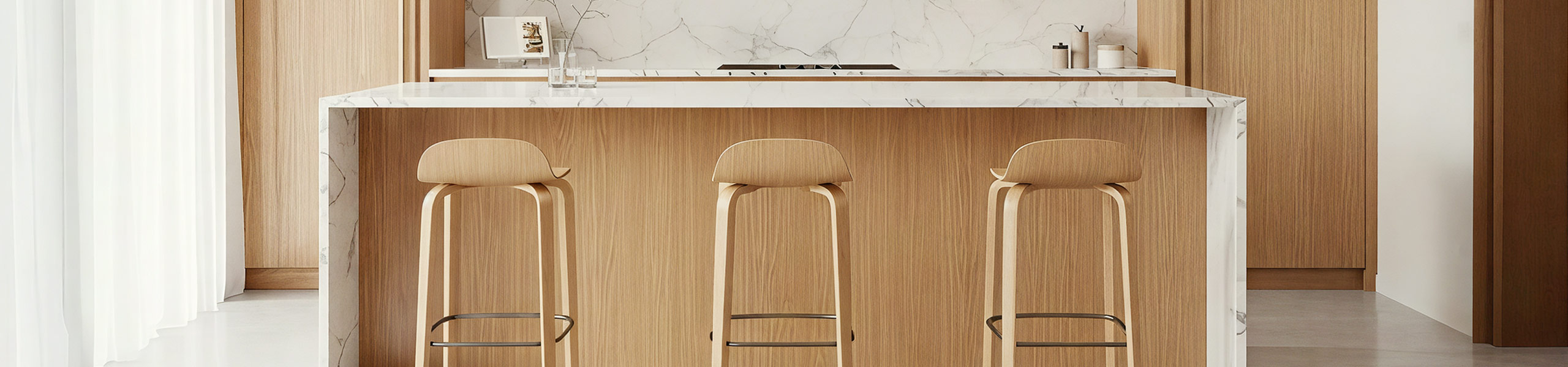 Curve Bar Stool Polished Oak Video Banner