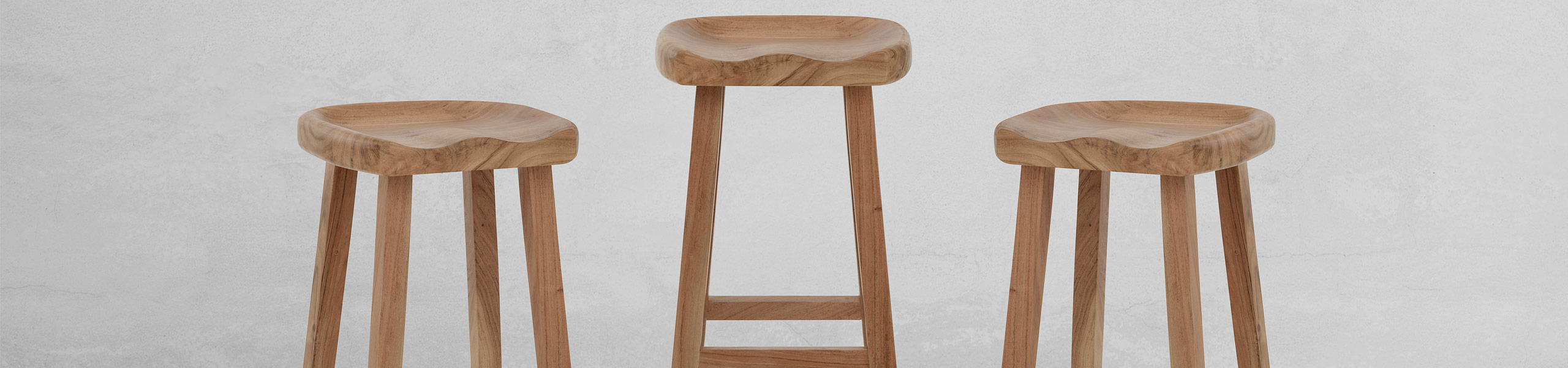 Jin Wooden Stool Video Banner