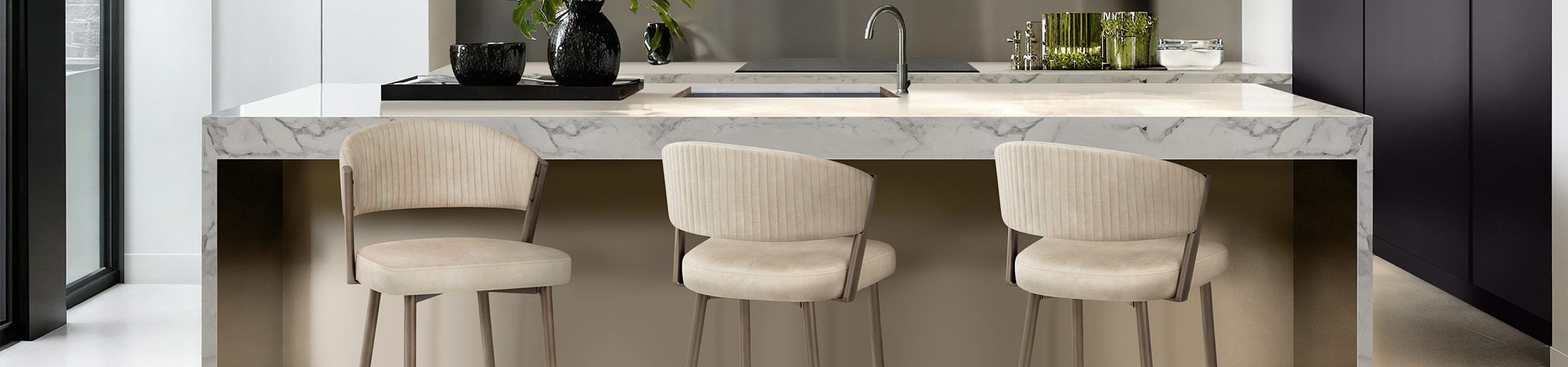 Lusso Bar Stool Cream Velvet Video Banner