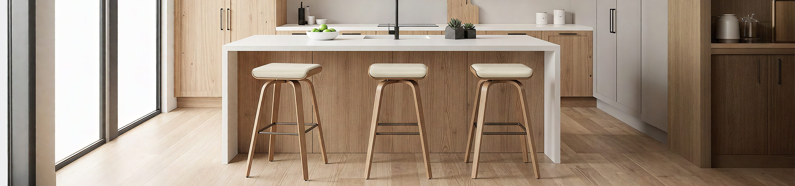 Remy Oak Stool Cream Real Leather Video Banner